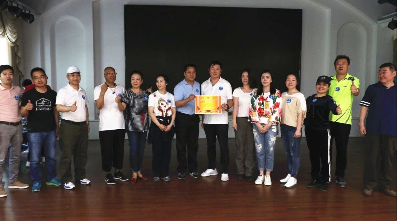 1528864092502223.jpg c3005305153fdb36e7764d7bc4b7c0ca.jpg